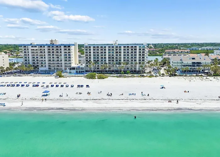 Castle Oceanfront Retreat Apartamento